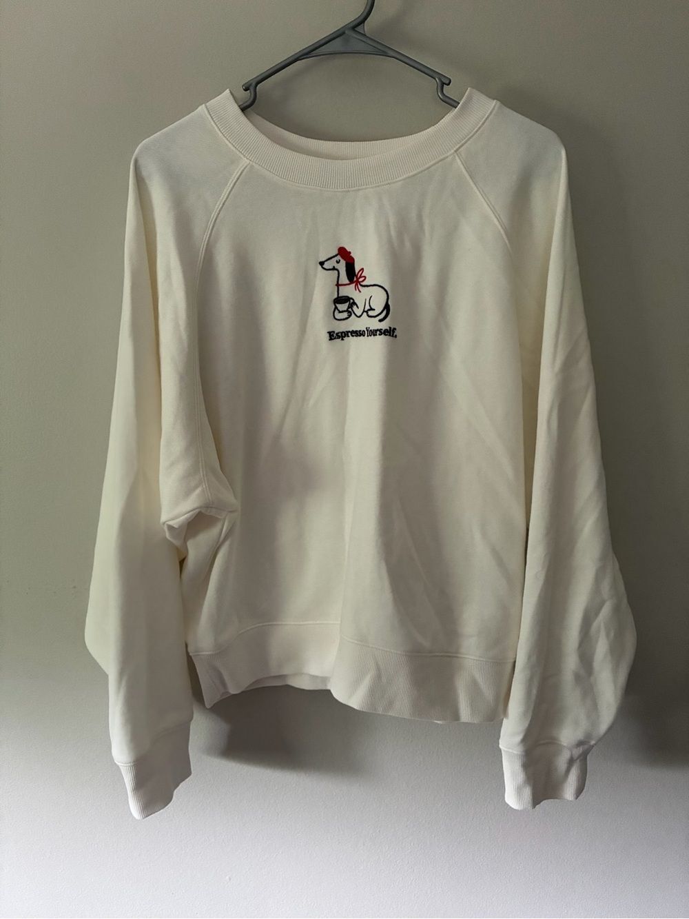 Old Navy SoComfy Sweatshirt Size Large NWOT Espresso Yourself Graphic Cream - Picture 4 of 10